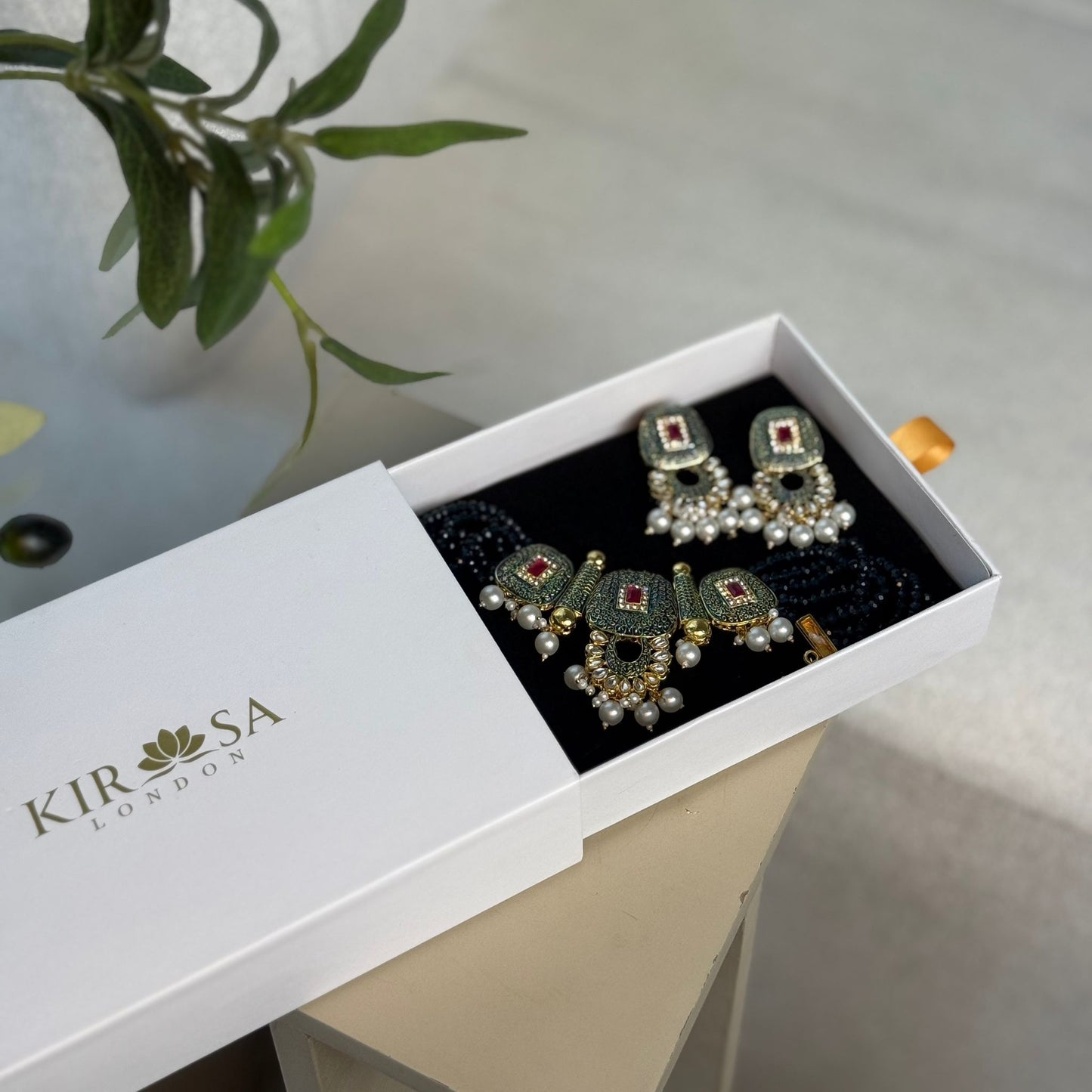 Umika Set