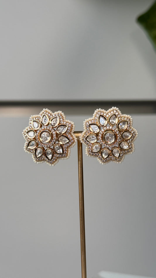 Avani Pearl Studs