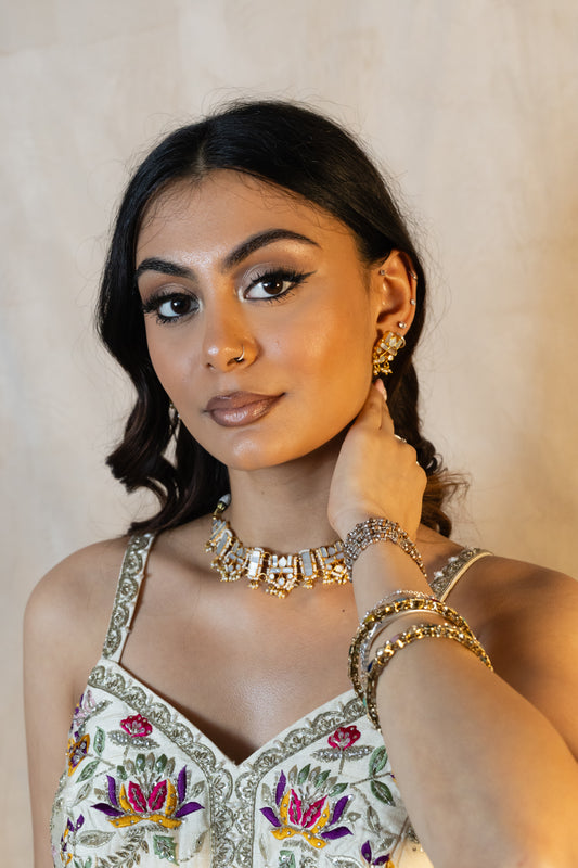 Parisa Set