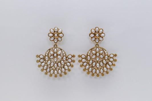 Kiara Kundan Earrings