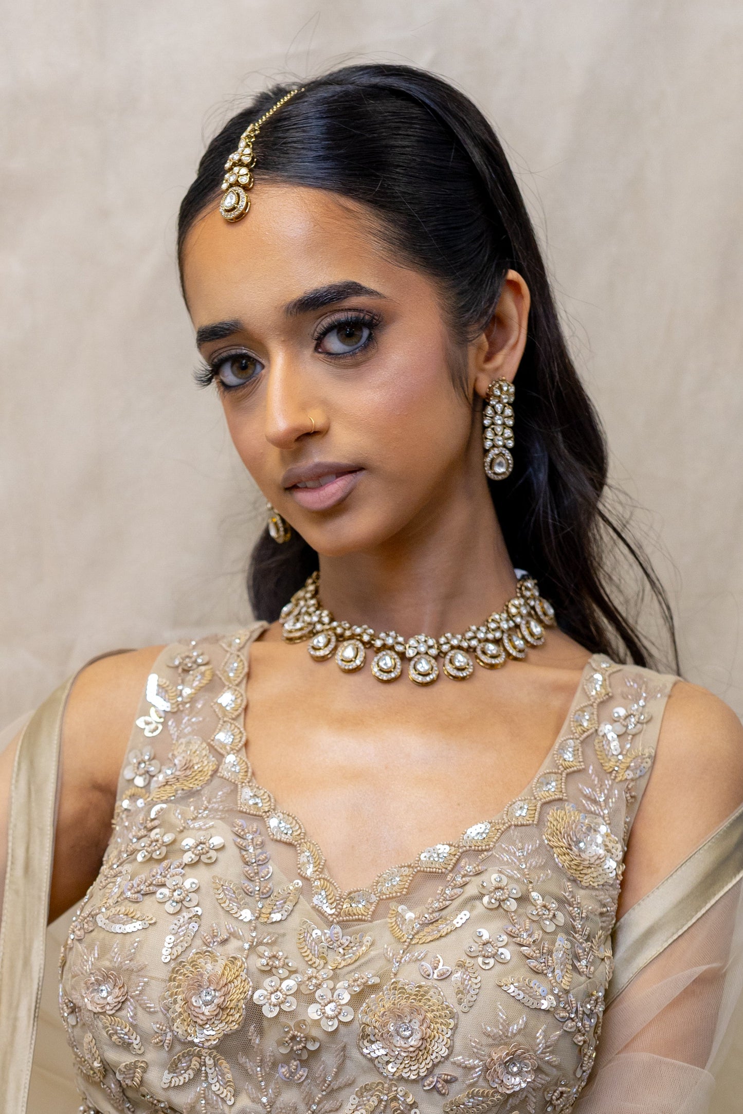 Rivya Kundan Choker Set in Silver - South Asian Bridal Necklace with Earrings and Tikka - London Jewellery Brand.
